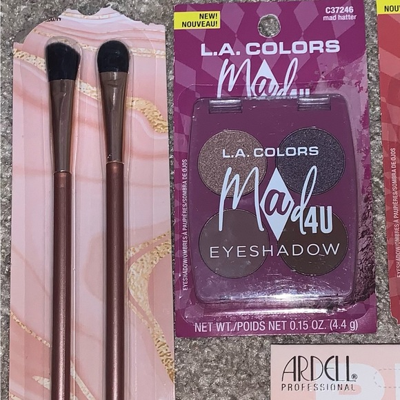 NWT. Makeup bundle - Picture 3 of 4